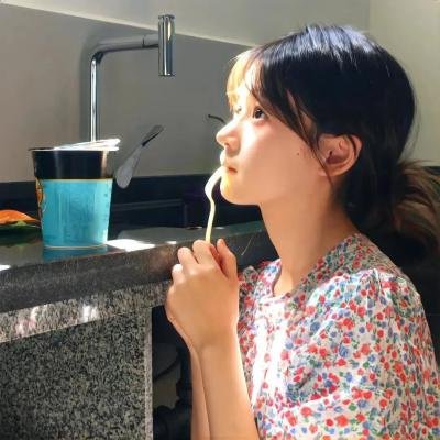 在水中